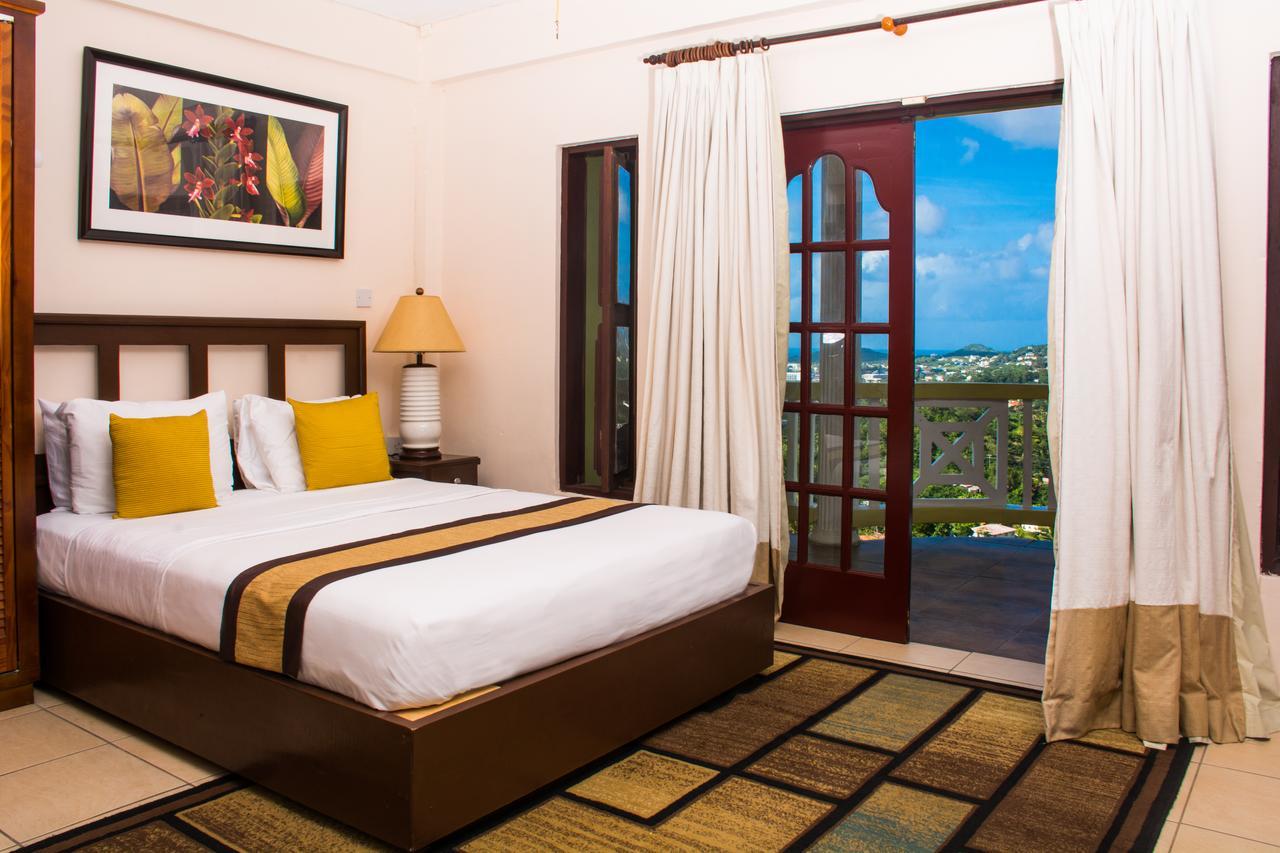 Heavenly Suites La Feuillet Екстер'єр фото